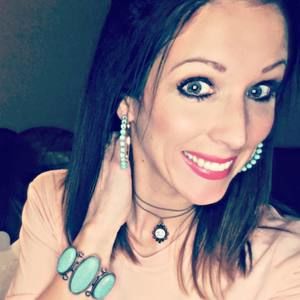 Meet your Posher, Mandy